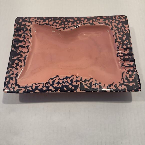 VTG Mid-Century Modern Pink & Black Splatter Ceramic Ashtray Retro Rectangular - Picture 1 of 7